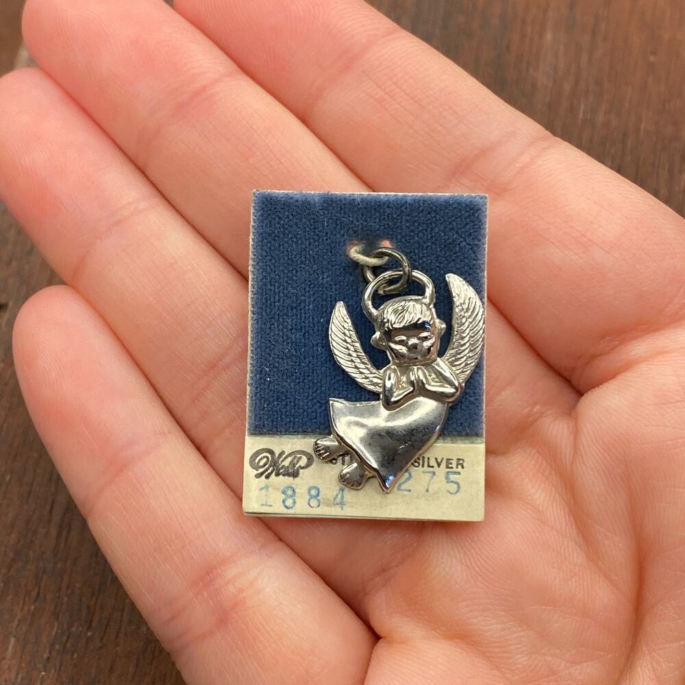 Vintage Wells 925 Sterling Silver Winged Angel Pendant Bracelet Charm